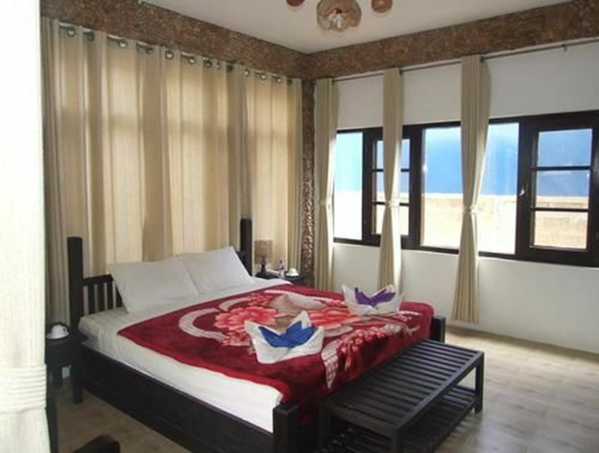 Aquarius Inn Nyaung Shwe Exterior foto