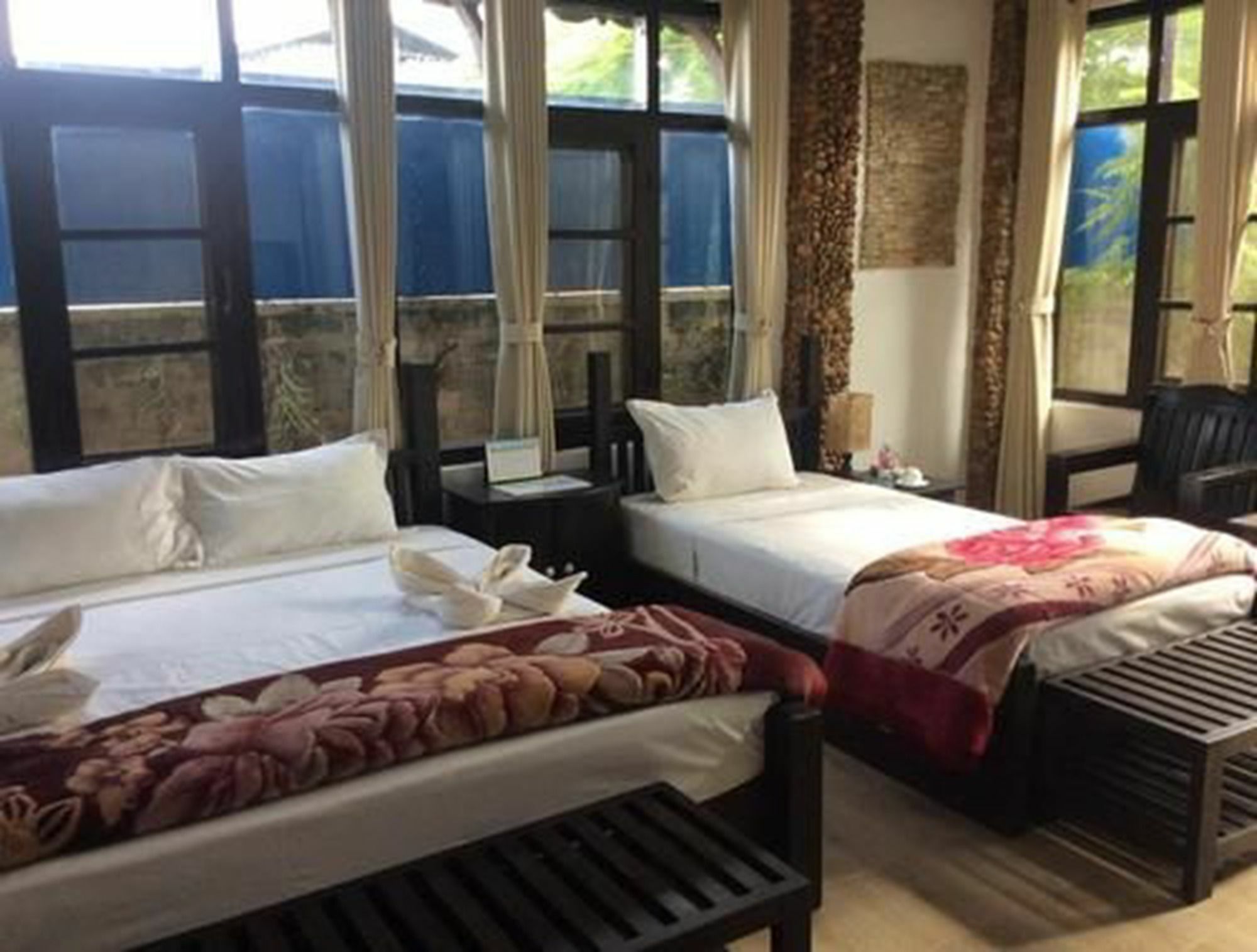 Aquarius Inn Nyaung Shwe Exterior foto