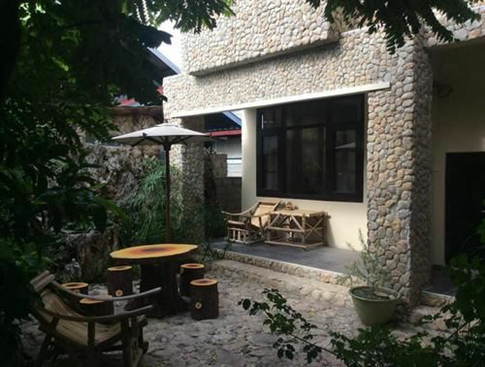 Aquarius Inn Nyaung Shwe Exterior foto